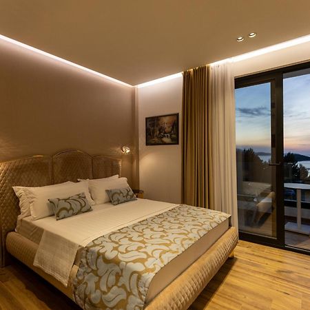 Bora Bora Hotel Ksamil Extérieur photo